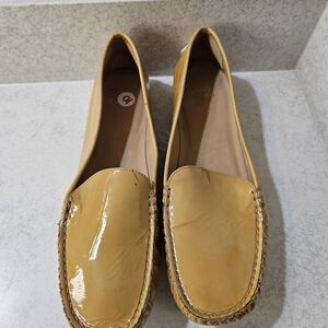 Stuart Weitzman Women's Tan Loafers Size 10